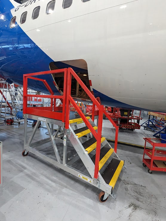 bespoke access platform for aviation