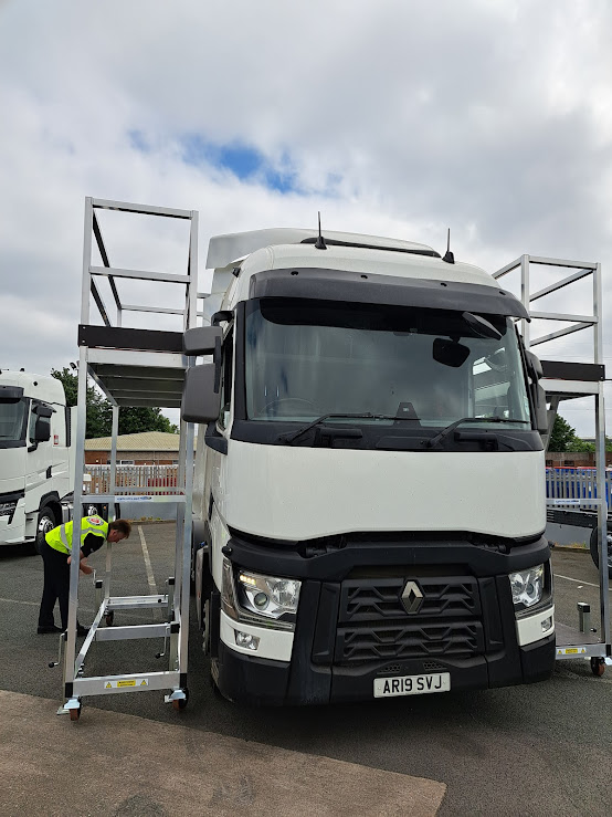bespoke access platform for vehicle