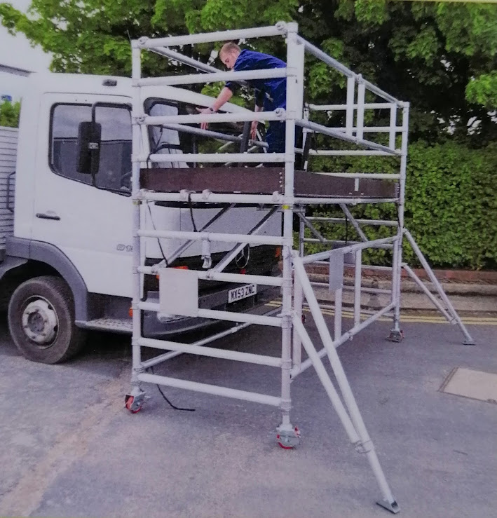 bespoke access platform for vehicle