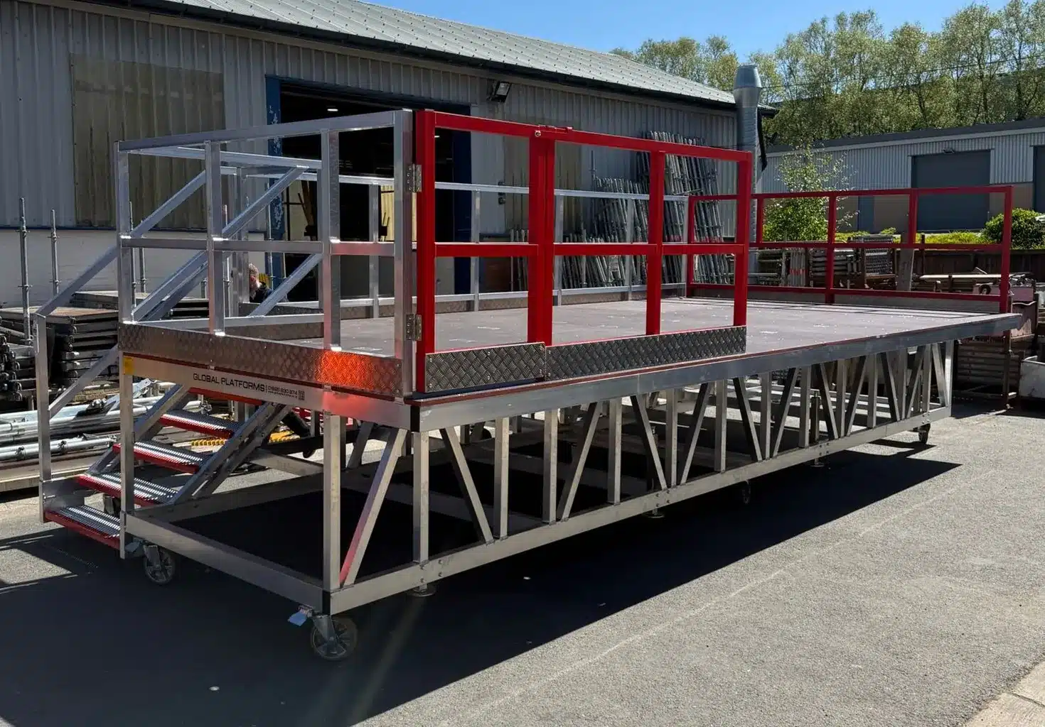 Case Study: Aircraft Assembly Staging Set Flush with the Tooling